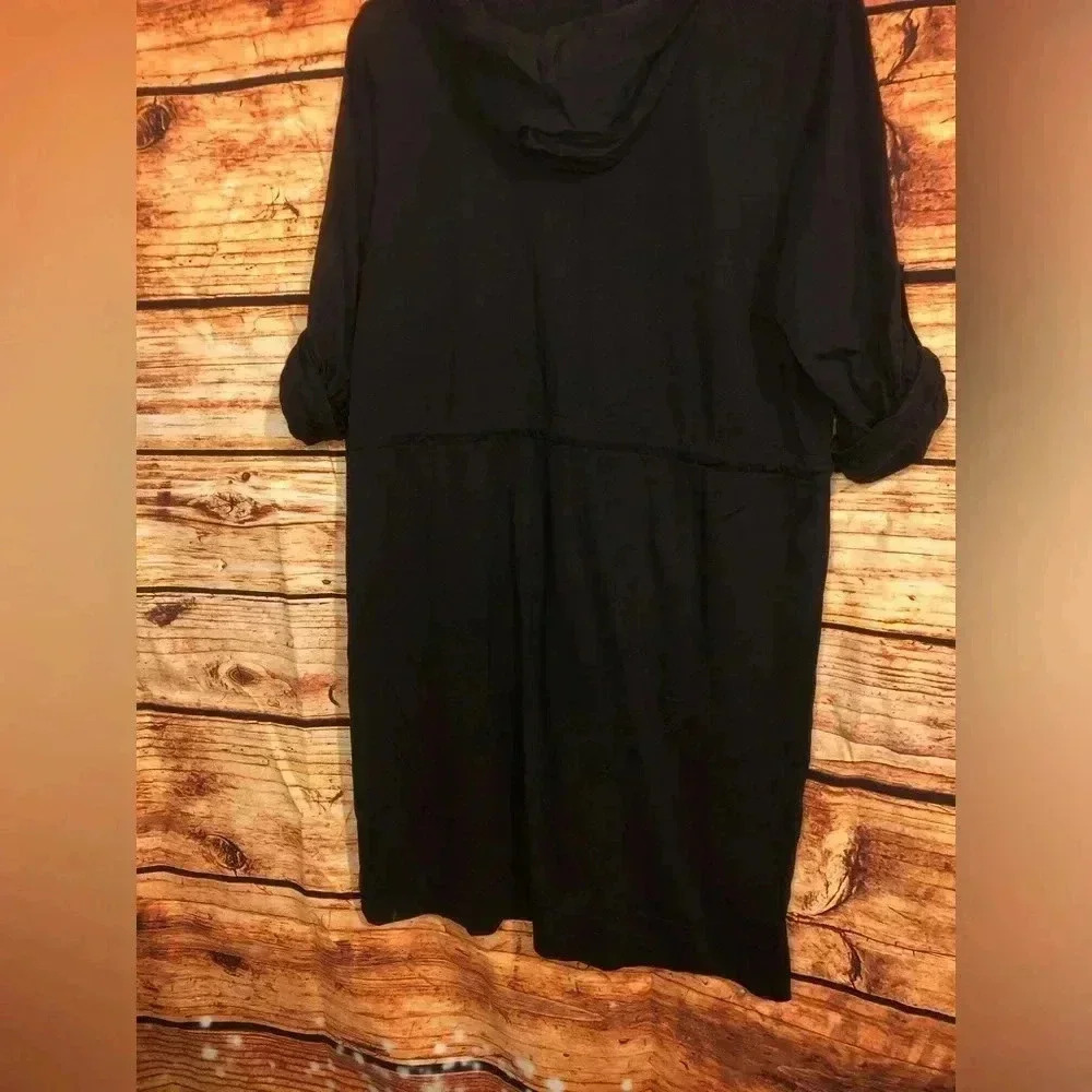 Lands End all black hooded romper - Picture 9 of 12